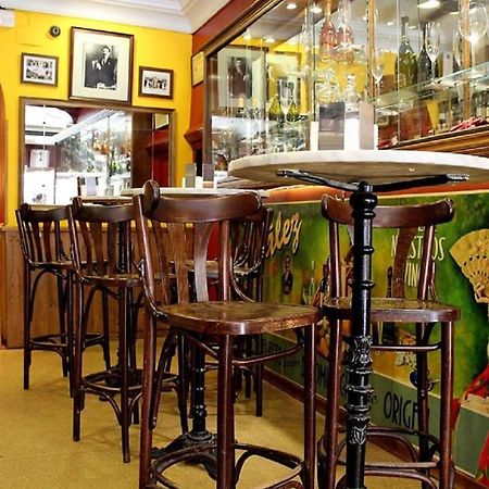 Calamo Guesthouse Madrid Dış mekan fotoğraf
