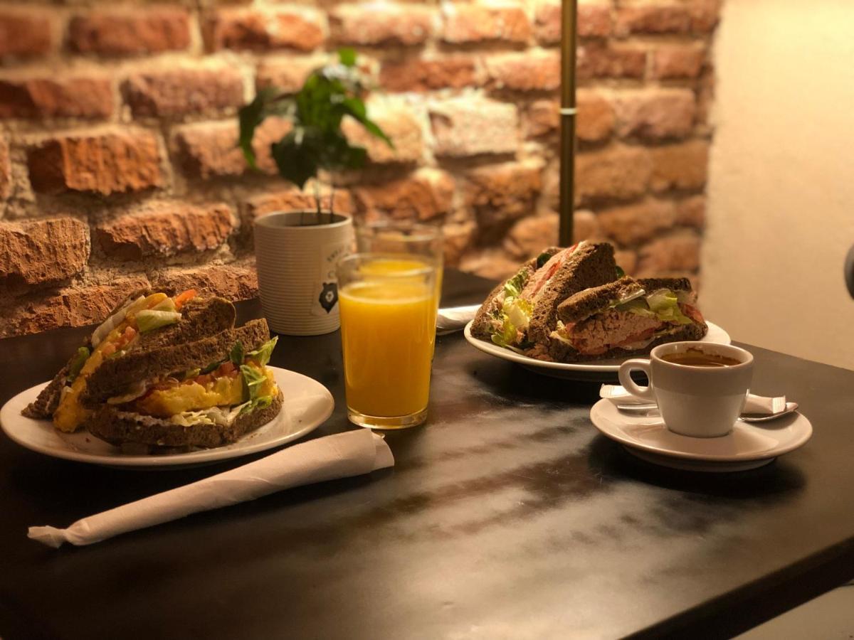 Calamo Guesthouse Madrid Dış mekan fotoğraf